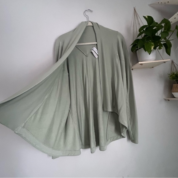 🩷 ATHLETA WOMEN'S OPAL GREEN LONG SLEEVE NIRVANA WRAP CARDIGAN SIZE MEDIUM - Picture 4 of 8